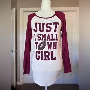 Women’s Raglan Graphic Long Sleeve Tee size Small